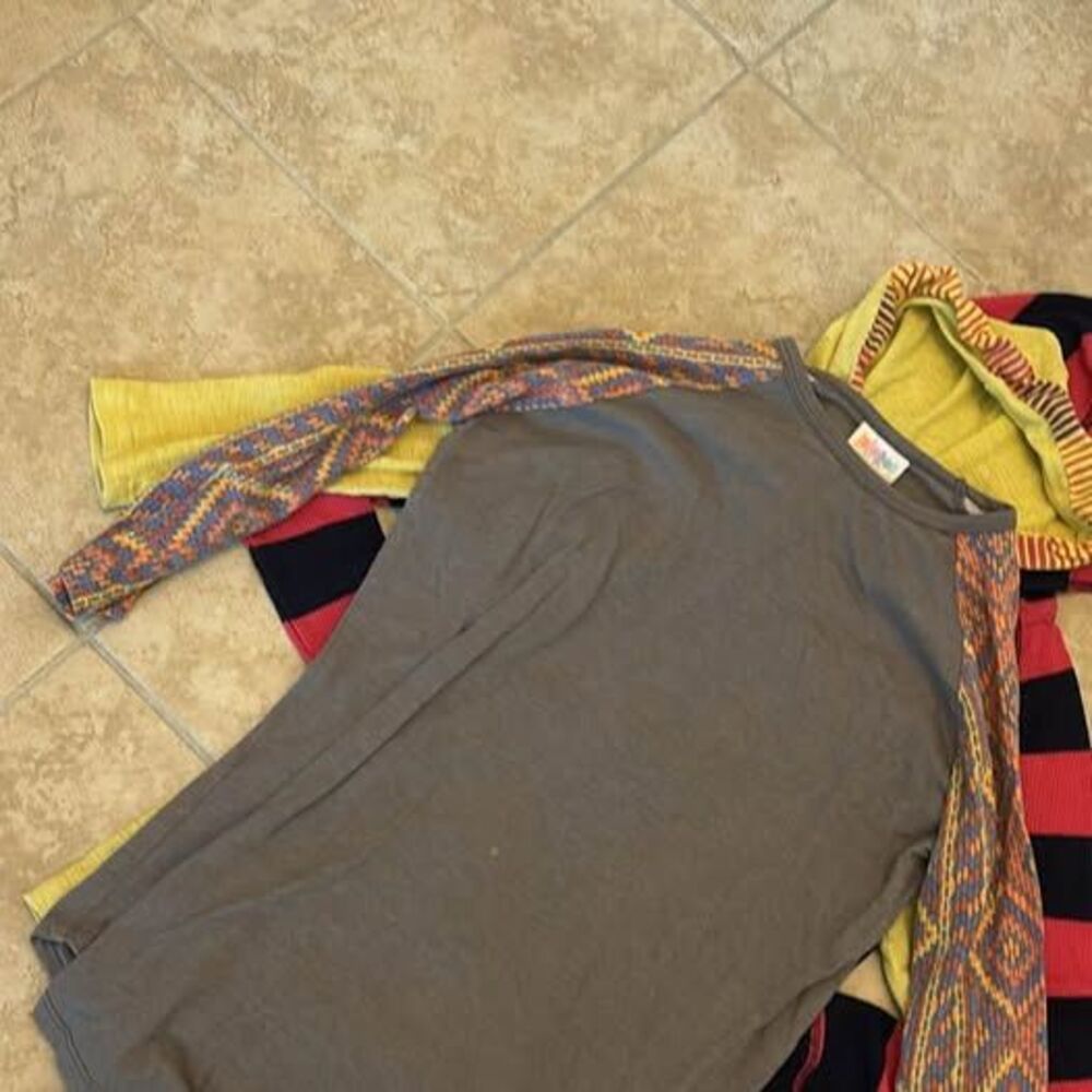 Women’s XS Youthful Clothing Bundle | SO & Billabong Waffle Knit Hoodies - XS - Picture 5 of 8